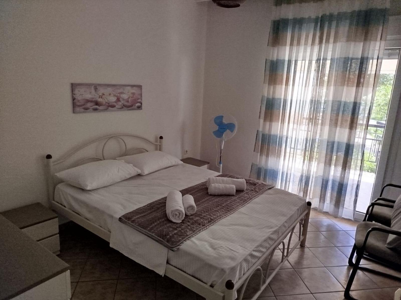 Iraklitsa Bay Apartment Nea Iraklitsa Экстерьер фото