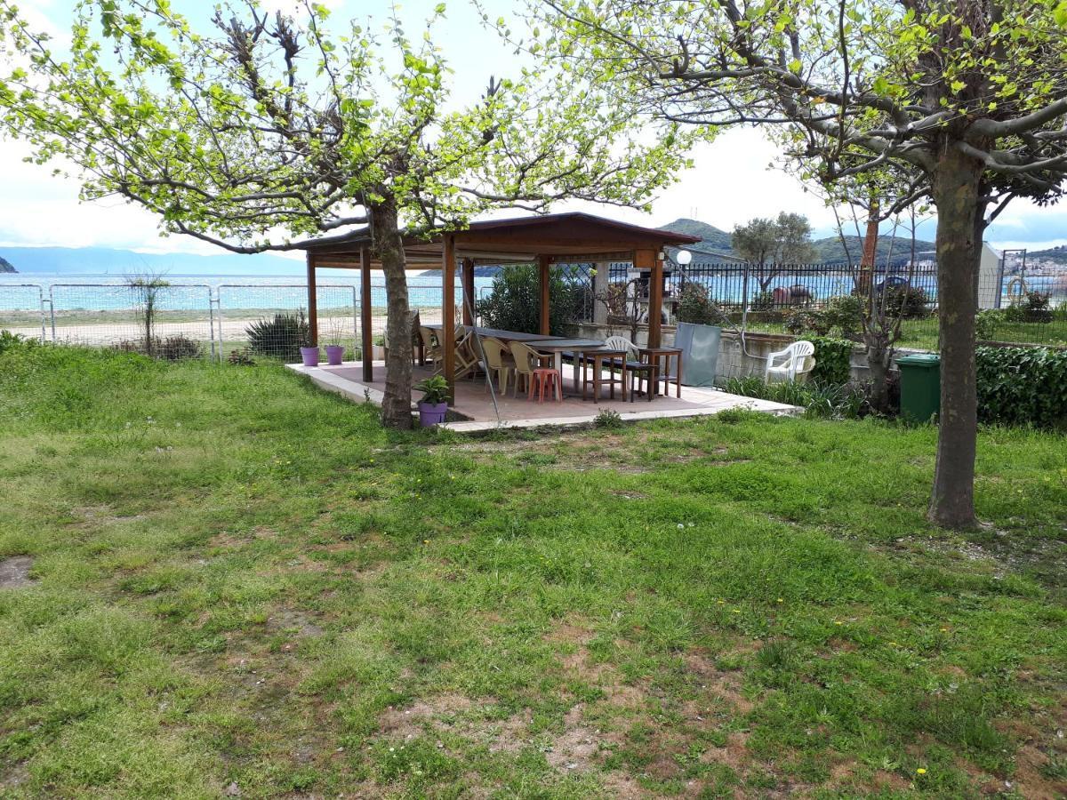 Iraklitsa Bay Apartment Nea Iraklitsa Экстерьер фото
